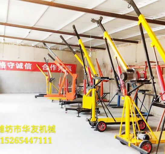 點(diǎn)擊查看詳細(xì)信息<br>標(biāo)題：裝車(chē)卸貨用小吊機(jī) 閱讀次數(shù)：2565